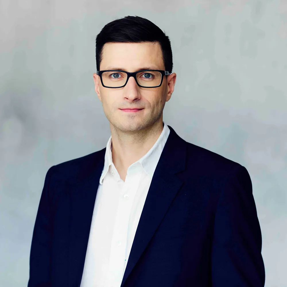 Headshot of Daniel Fish