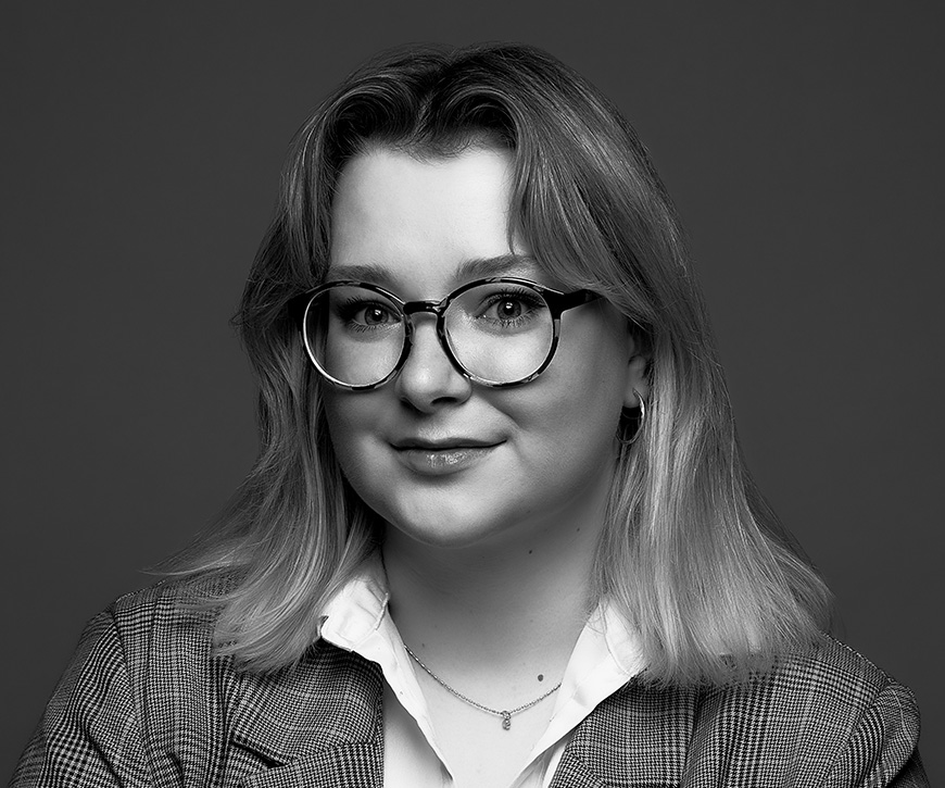 Headshot of Anna McAllister