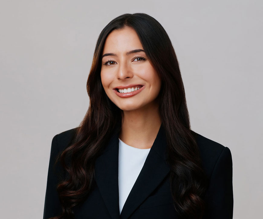 Headshot of Kayla Oliveira